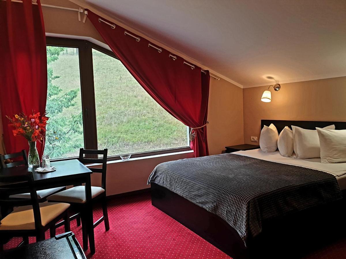 Rex Infinity View 4* Cazanele Dunarii Dubova Eksteriør billede